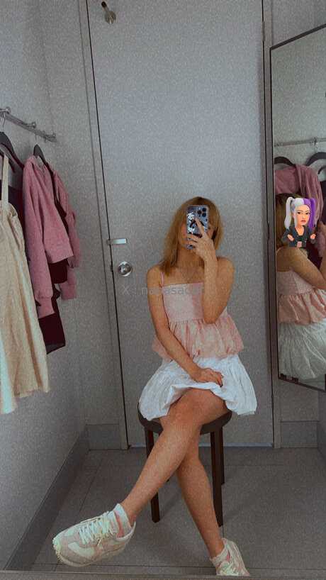 creampie blonde uniquementfans nu meilleur photo