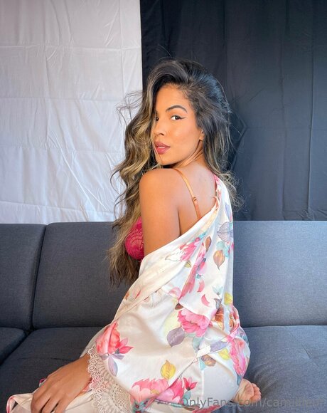 Camillleoff modèle sympa galeries