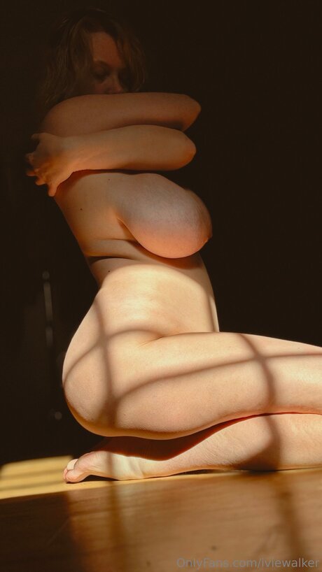 Ooooooo0000 sexe star photo