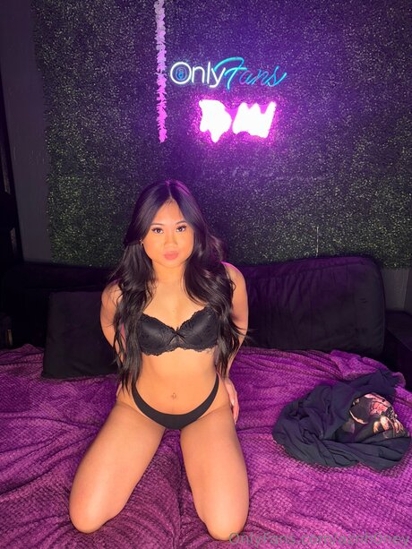 Prettyfacemulan étoile sexy image