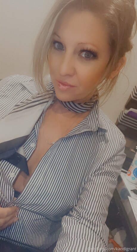 Kandigrant star du porno chaud galerie