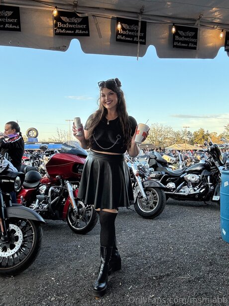 Msmiabb sexe de star du porno des photos