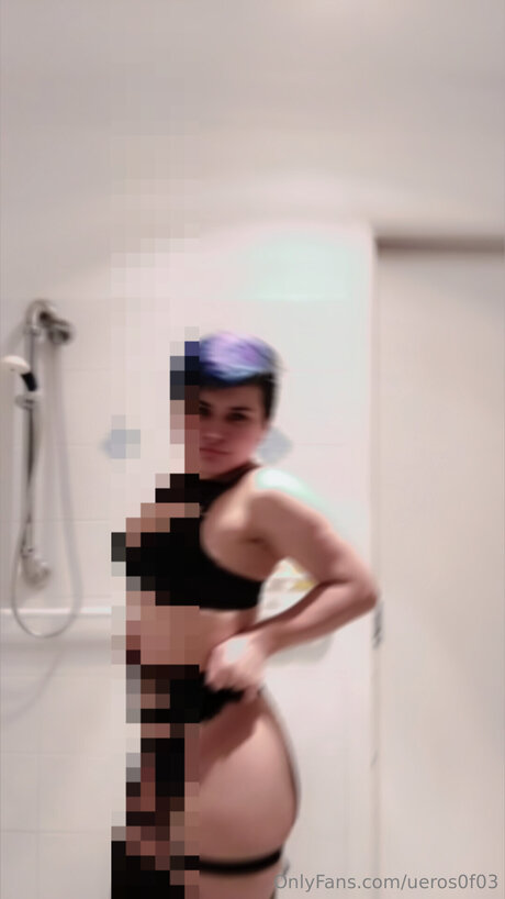 E E19 actrice pornographique photo