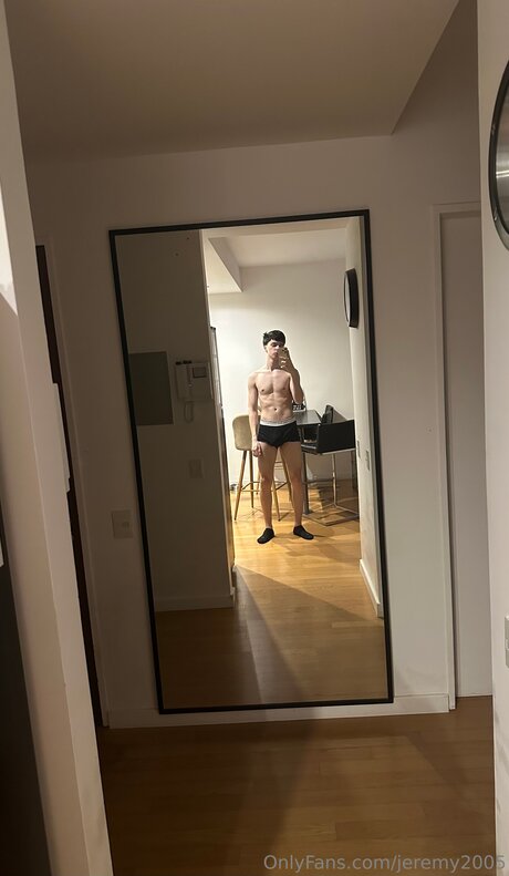 Jeremy2005 actrice adulte img