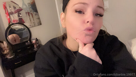 Bjbarbie 19977 actrice de sexe image
