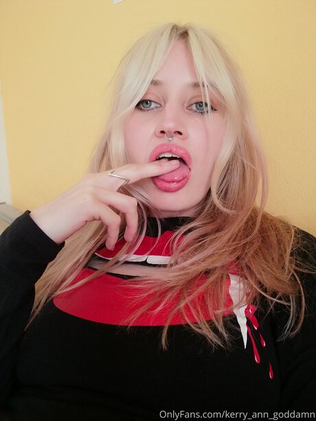 Kerry Ann Goddamn modèle de sexe galerie