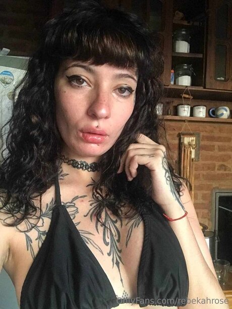 Rebekahrose étoile adulte galeries