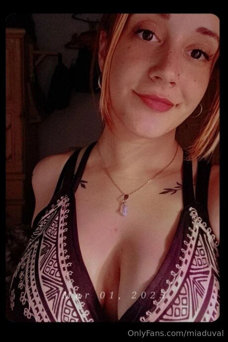 Miaduval actrice de nus photo