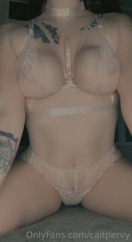 Caitpervy modèle exclusif photo