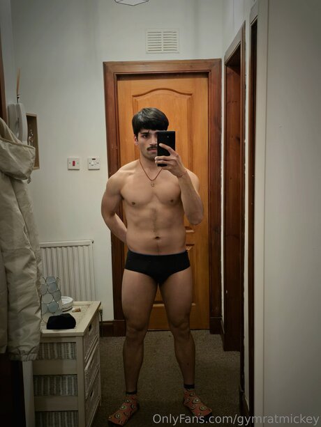 Gymratmickey étoile xxx collection