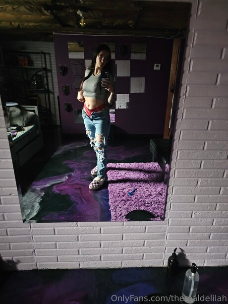 Therealdelilah mannequin photos