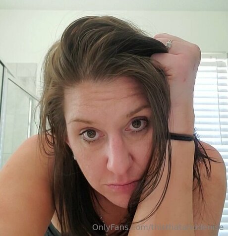 Thisthatanddenise actrice sexy galeries