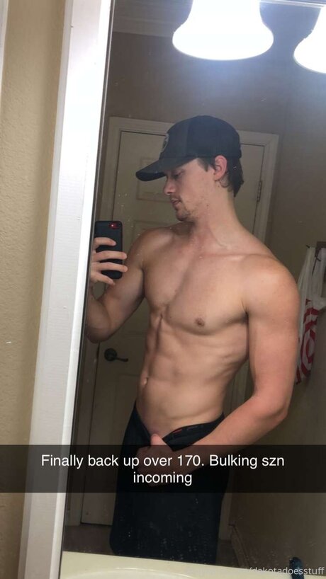 Dakotadoesstuff étoile gratuite collection