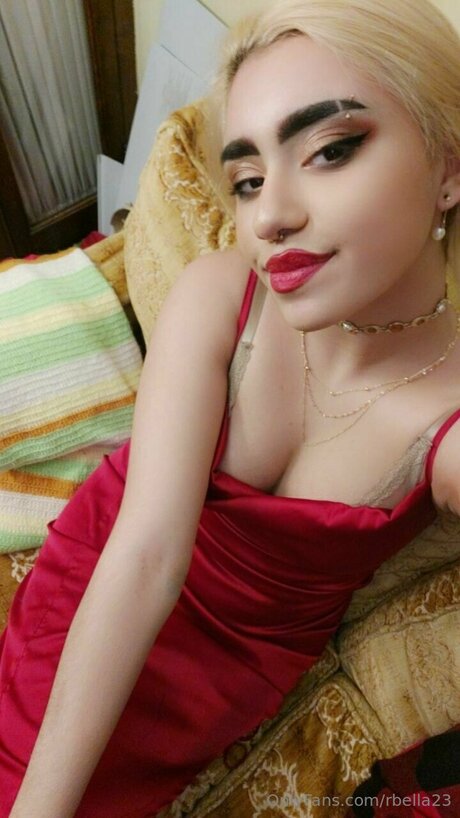 Rbella23 modèle sexy images