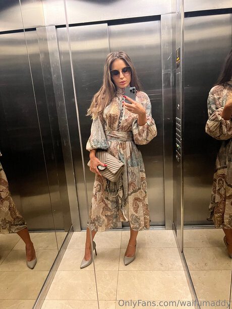 Waifumaddy modèle de sexe galerie