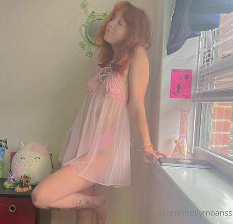 Mollymoanss modèle hd des photos