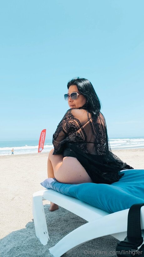 Linhgfer star du porno en haute qualité image