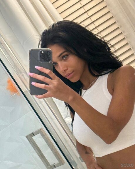 Sydneychasexo modèle de sexe archive