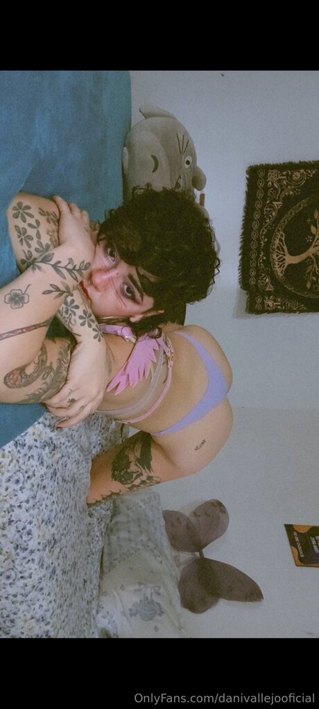 Danivallejooficial étoile sexy galeries