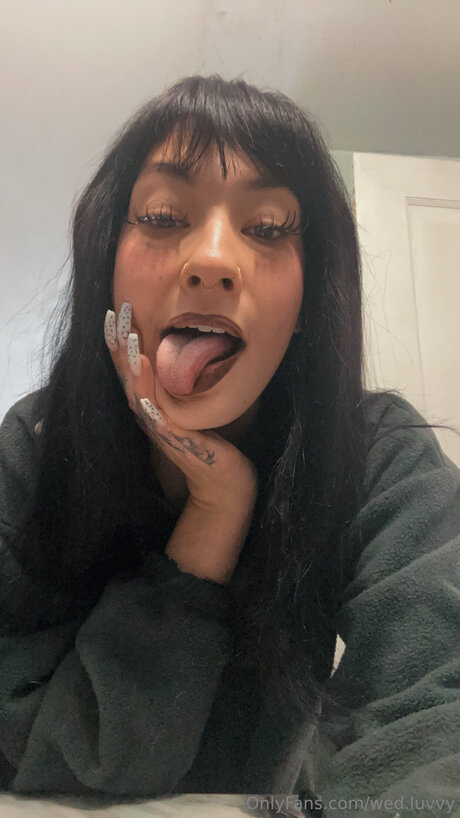 Wed Luvvy sexe star du porno galerie