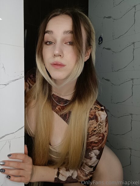 Miapixel star du porno chaud galeries