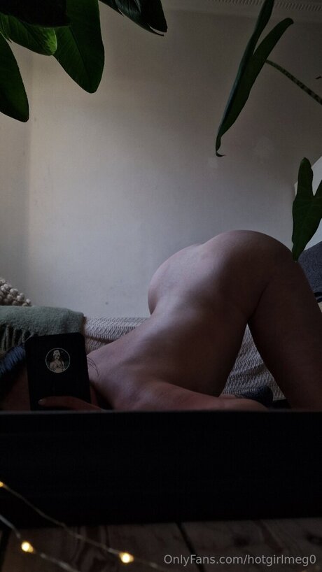 Hotgirlmeg0 haut de star du porno image