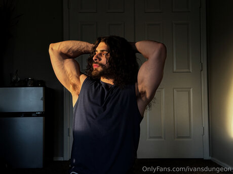 Ivansdungeon actrice adulte img