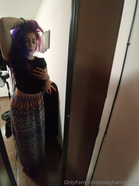 Meghanhotxxx actrice nue galeries