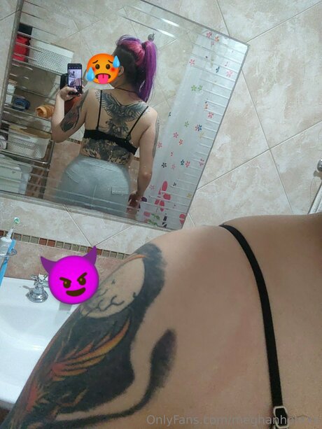 Meghanhotxxx actrice de grande qualité photos