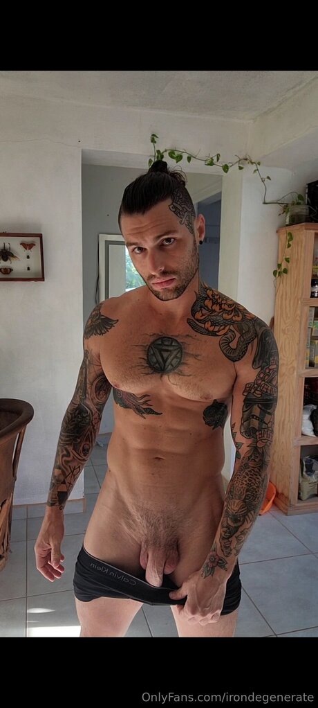 fans avec les yeux bandés parfait images