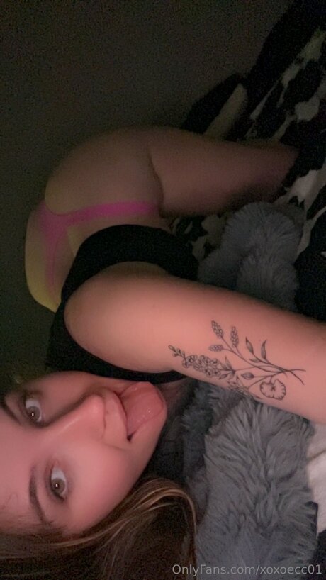 Xoxoecc01 star du porno chaud photo