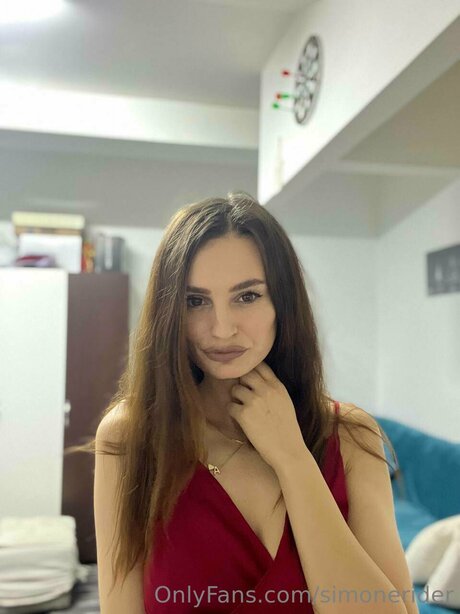 Simonerider actrice exclusive archive