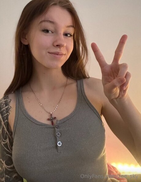 Zoe Sky belle actrice img