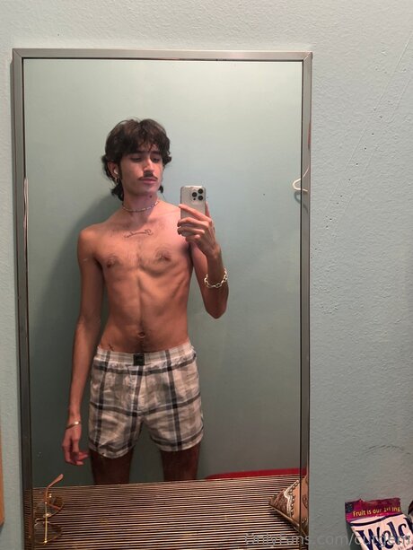 Cutgem haut modèle photo