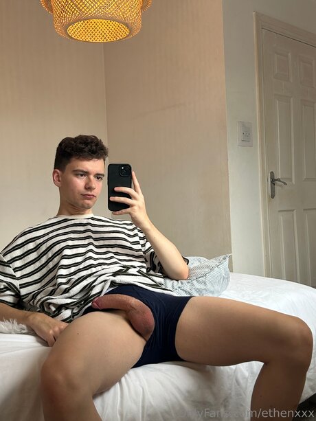 Ethenxxx xxx étoile galerie