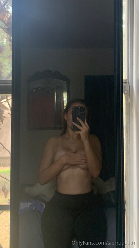 Sierraaa L M meilleur modèle galerie