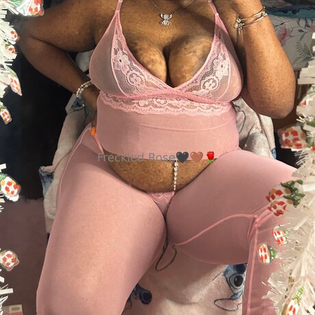 Freckledfantasy5 haut étoile galeries