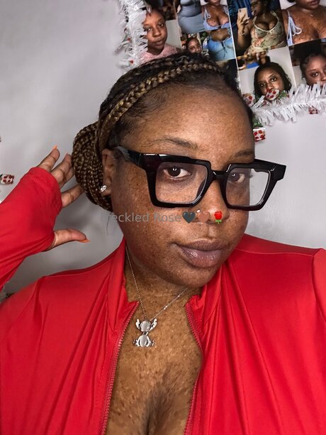 Freckledfantasy5 étoile chaude images