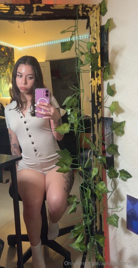 Aalyiahtorress sexe star du porno archive