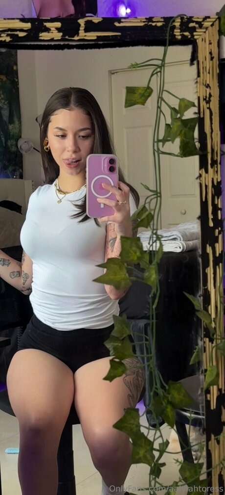 Aalyiahtorress belle actrice images