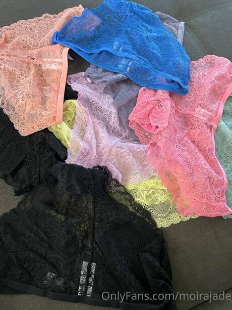 Moirajade actrice sexy img