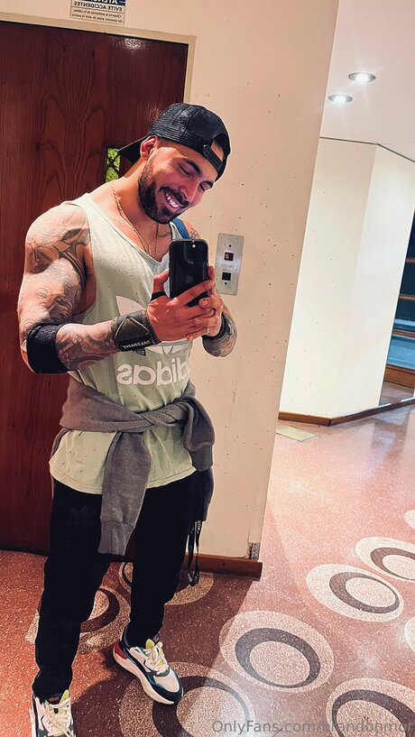 Brandonmor sexe star des photos