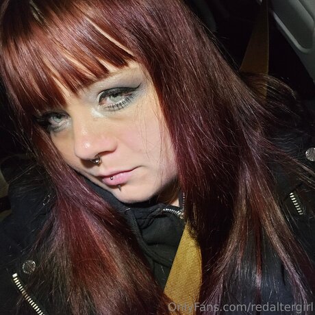 Redaltergirl actrice nue photo