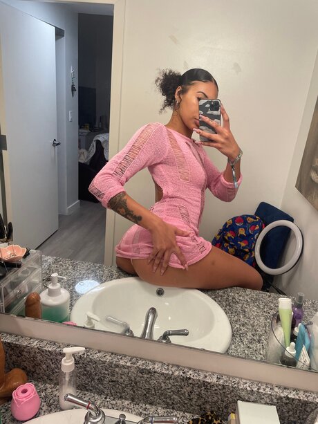 Lunadrizzles star du porno exclusive photos