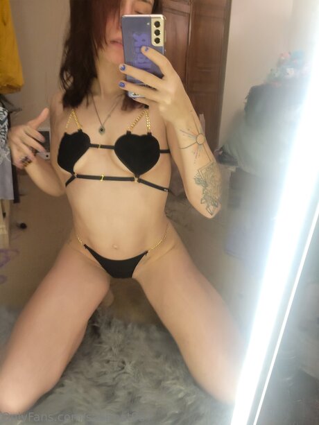 gros seins asiatiques onlyfans exclusivité érotique des photos