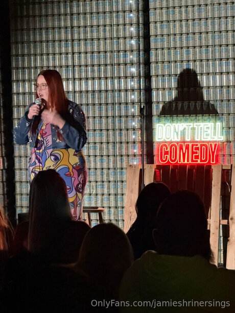 Jamieshrinersings star du porno parfaite galeries