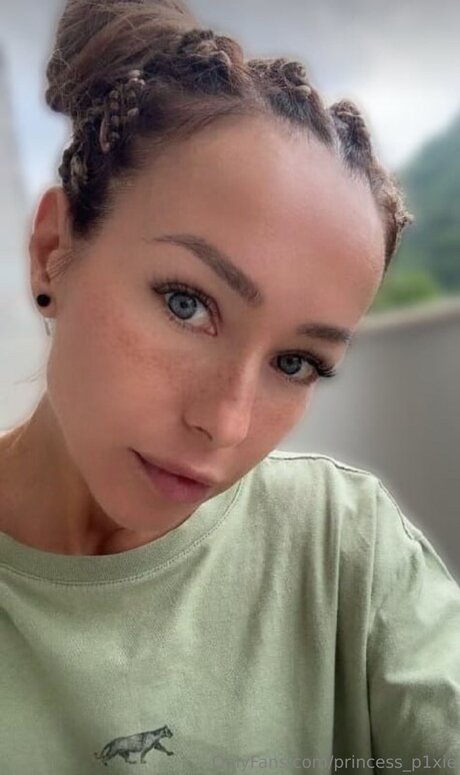 Princess P1xie actrice artistique image