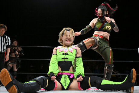 Ninja Mari Japan modèle gratuit photos