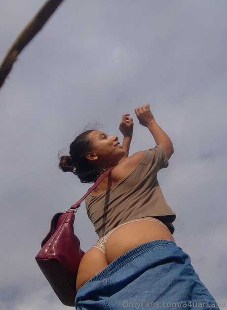 A4uari Ana modèle sympa photos