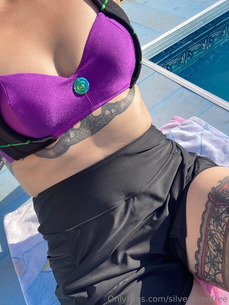 Silversirenfree modèles nus galeries